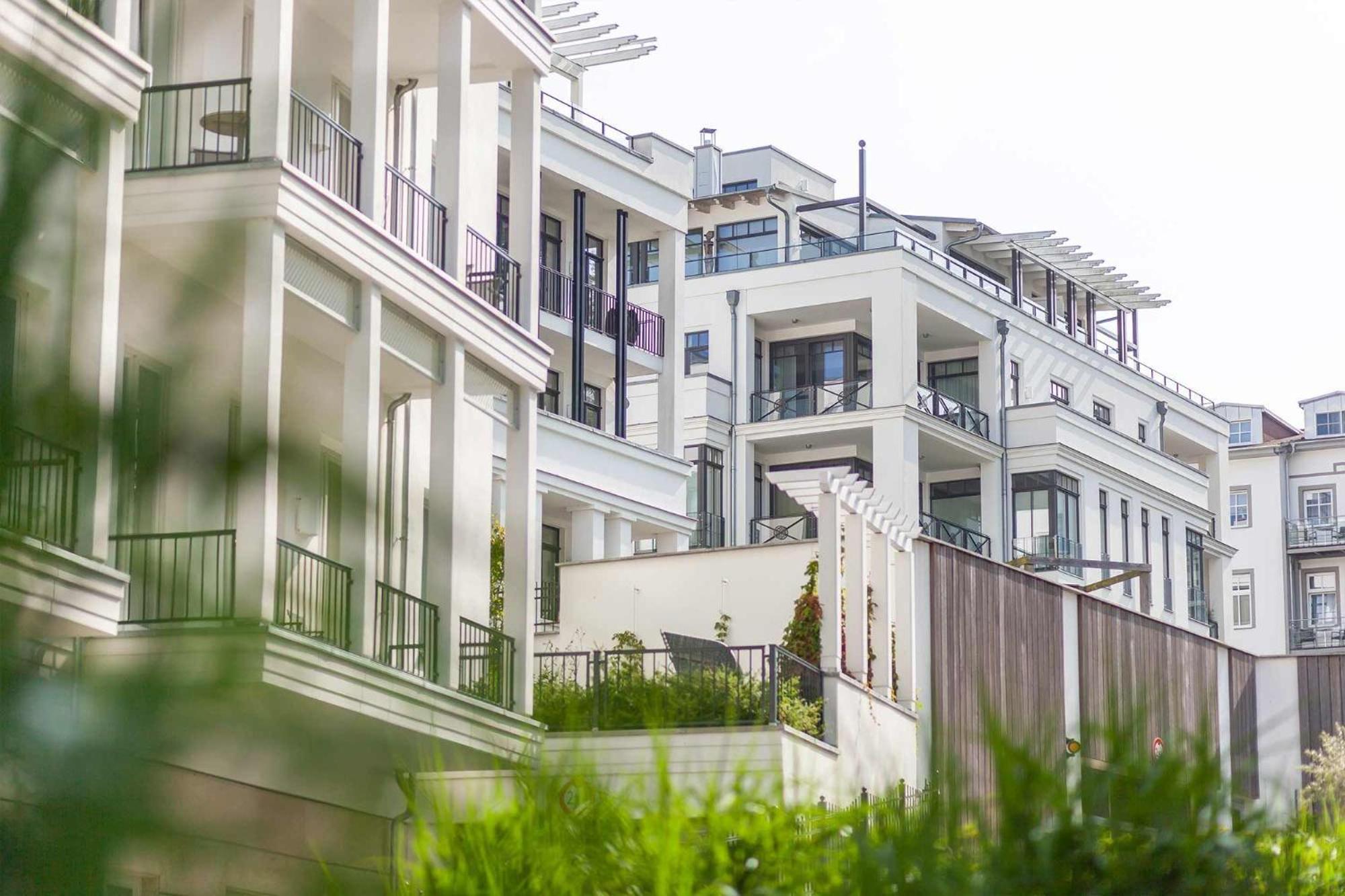 First White Pearl Apartamento Sellin  Exterior foto